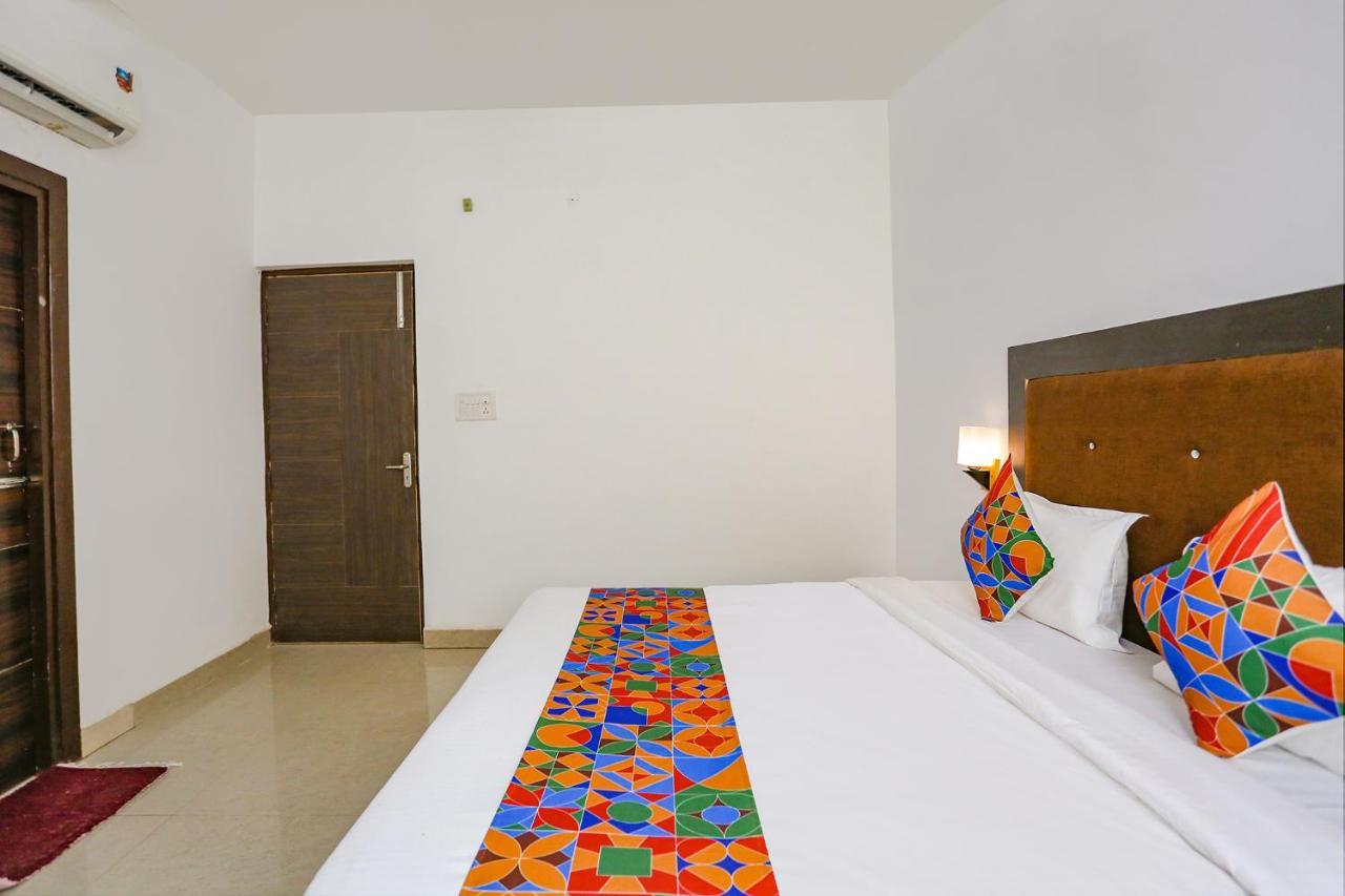 Fabhotel The Prasiddh 阿格拉 外观 照片