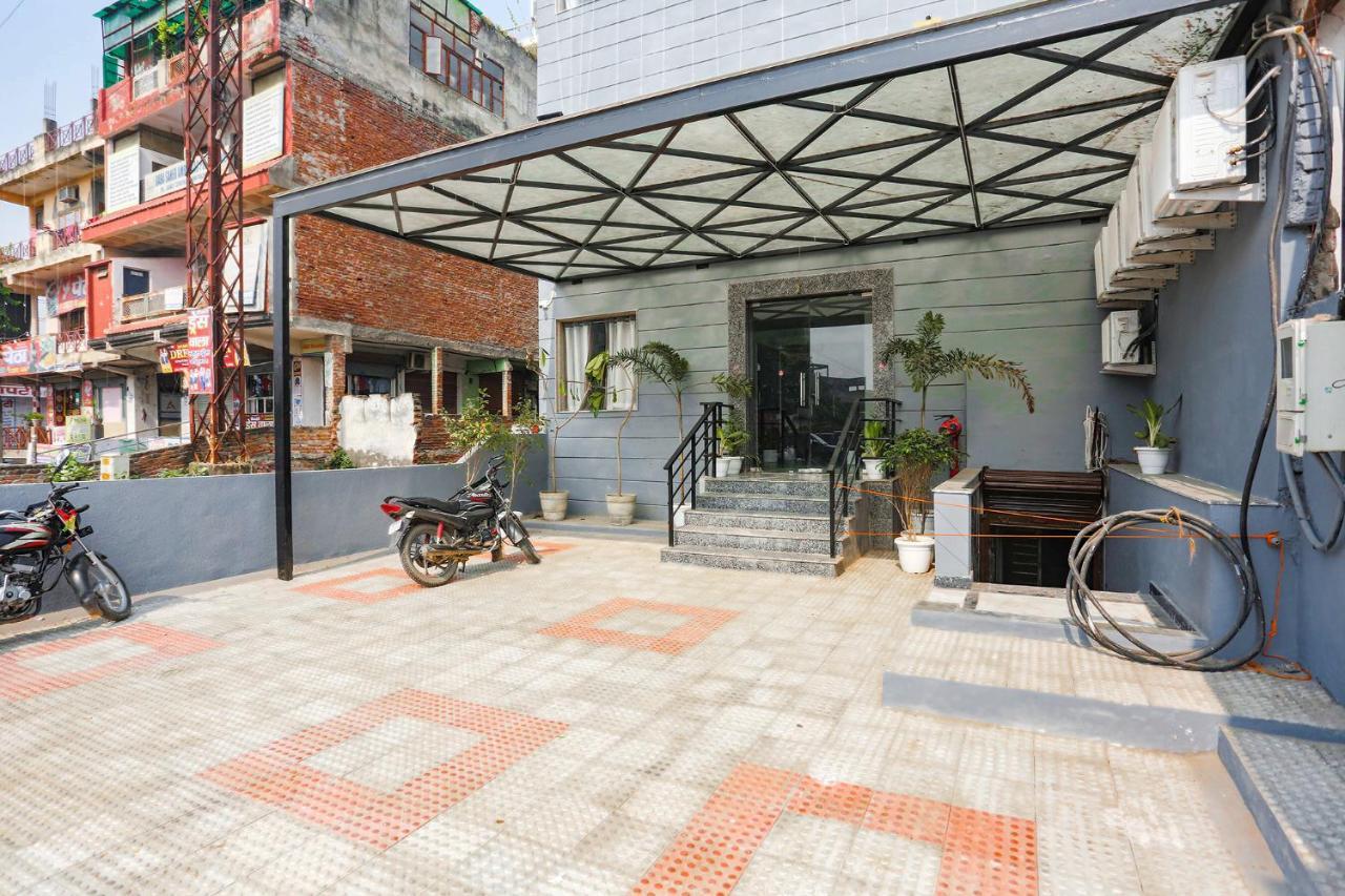 Fabhotel The Prasiddh 阿格拉 外观 照片
